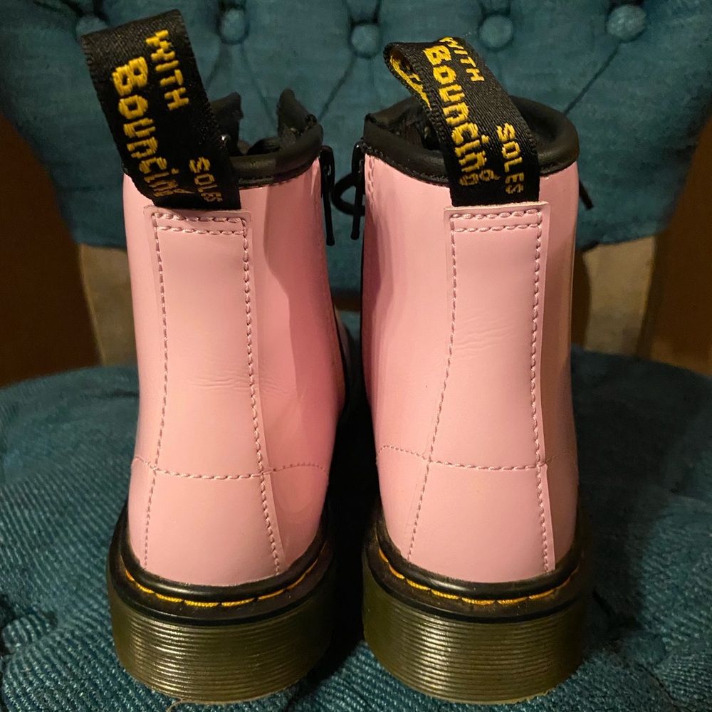 Dr. Martens Kids Pink Lace-Up Boots - Picture 6 of 6